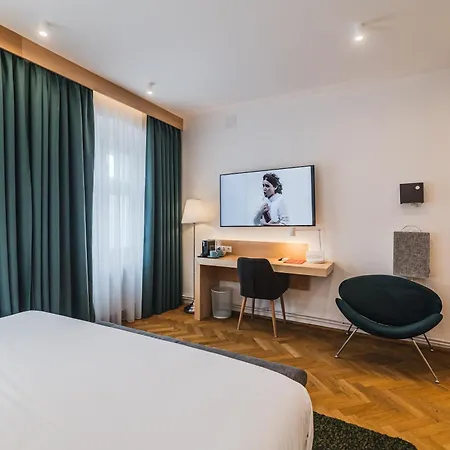 Casa Luxemburg 3*